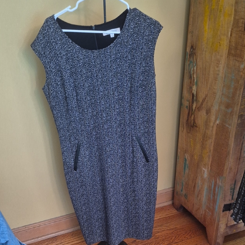 TravelSmith Blue Sheath Midi Dress Cap Sleeve Crew Neck